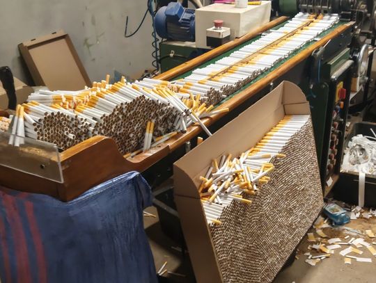 Koniec tytoniowego biznesu. Podkarpacka KAS i CBŚP rozbiły przestępczą grupę [ZDJĘCIA]