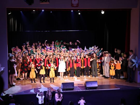 Magiczna premiera „Calineczki” w Trzcianie zachwyciła publiczność [ZDJĘCIA]