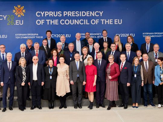 Marszałek Ortyl: przyszłość regionów zależy od decyzji UE. Podkarpacie na posiedzeniu KR na Cyprze