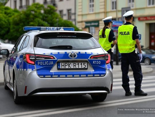 Masa wypadków i 4 osoby śmiertelne - alarmujące dane policji za połowę lata na Podkarpaciu