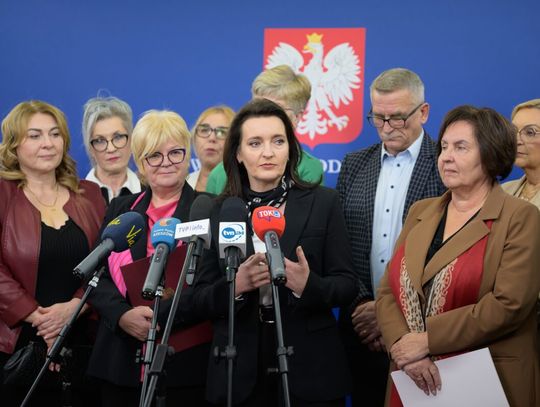 Minister Marzena Okła-Drewnowicz w Podkarpackim Urzędzie Wojewódzkim