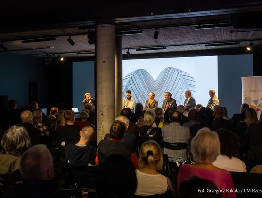 Monument Konieczny – dyskusja o pomniku, dziedzictwie i tożsamości Rzeszowa