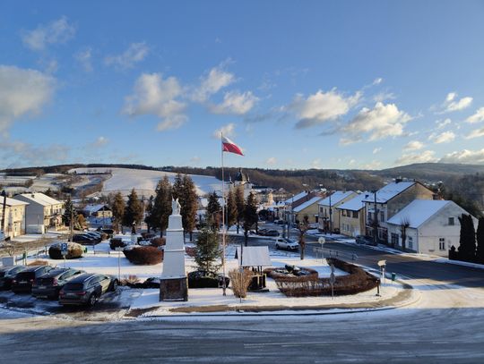 Najniższe podatki, ekspresowe drogi i ambicje na Europę