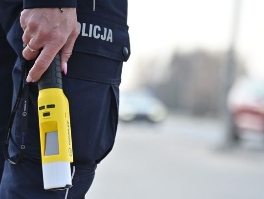 Nietrzeźwa matka wiozła 5-latkę do przedszkola Nietrzeźwa matka wiozła 5-latkę do przedszkola
