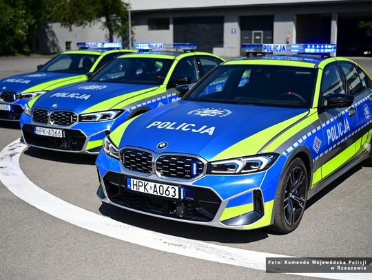 Nowe BMW dla podkarpackiej drogówki. Mają blisko 400 KM i laserowe mierniki prędkości [ZDJĘCIA]