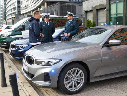 Nowe bmw już łapią kierowców na drogach. I nie jest to policja