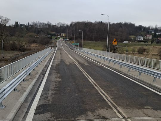 Nowe mosty w Domaradzu i Jurowcach otwarte jeszcze przed świętami