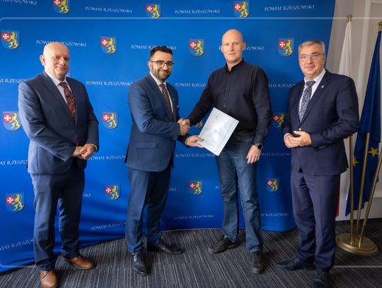 Nowy most na potoku Rafałowskim poprawi bezpieczeństwo i komunikację