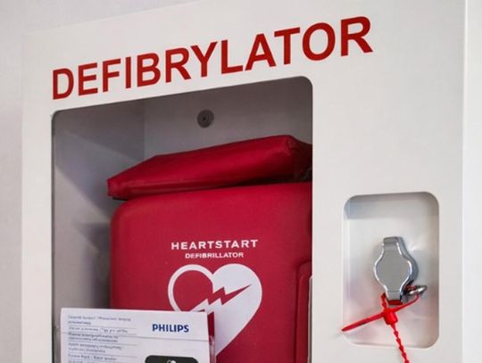 OSP Racławówka zbiera na defibrylator AED i sprzęt ratowniczy. Strażacy proszą o wsparcie