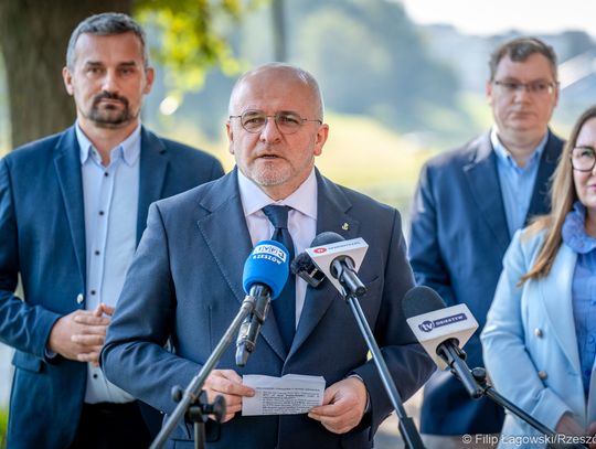 Paweł Kowal po tragedii w Jarosławiu: „Trzeba być ostrożnym”. Mówił też o Tyczynie i cenach paliw
