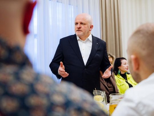 „Paweł, ty wiesz, że być może, będziesz kowalem naszego losu?" - konwencja wyborcza Pawła Kowala