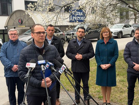 PiS w Nowej Dębie: sprzeciw wobec likwidacji oddziałów szpitalnych