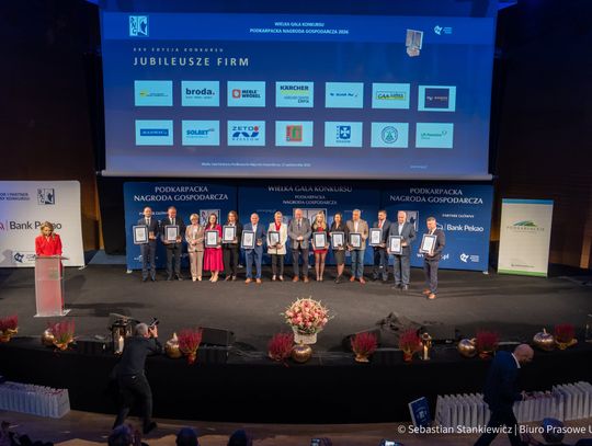 Podkarpacki biznes w świetle jubileuszu: 25 lat Podkarpackiej Nagrody Gospodarczej i gali w Jasionce [ZDJĘCIA]