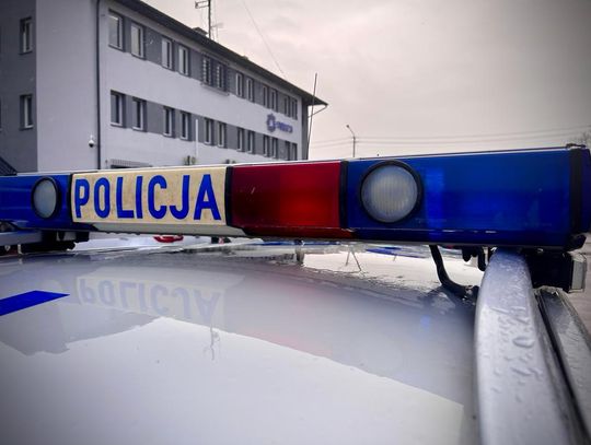 Policjanci poszukują świadków wypadku w Krasnem