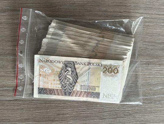 Policjanci zatrzymali sprawcę kradzieży blisko 18 tysięcy złotych