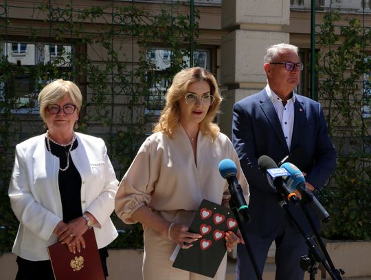 Ponad 45 mln zł dla 28 gmin z Podkarpacia: rusza nabór do programu „Aktywny dzienny opiekun”