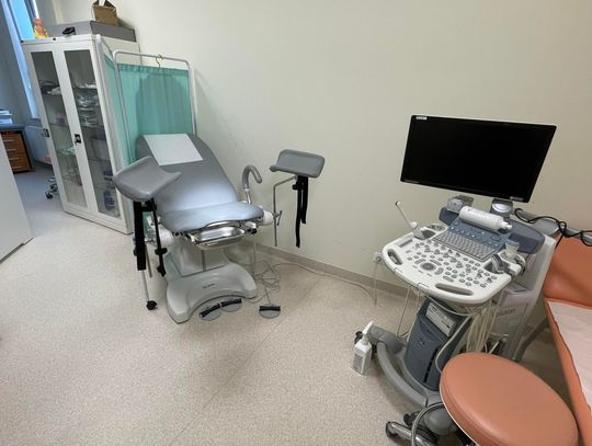 Porodówka w Lesku w centrum sporu. Rząd i personel szpitala przedstawiają sprzeczne wersje