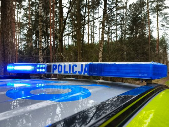Poszedł do lasu na grzyby i stracił orientację. Telefon rozładował się w trakcie poszukiwań