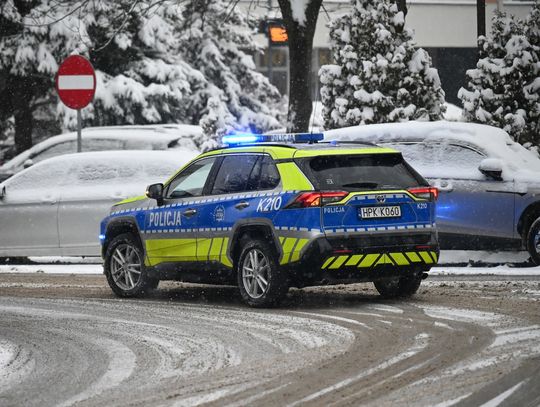 Potrącił seniorkę na pasach i uciekł. Sprawca zatrzymany po kilku godzinach