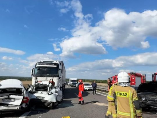Poważny karambol na S19 w Świlczy. Drogowy paraliż na ulicach Rzeszowa i okolic