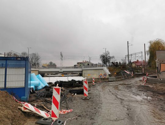 Przebudowa dróg dojazdowych do wiaduktu na ul. Batorego. Jest odpowiedź Urzędu Miasta