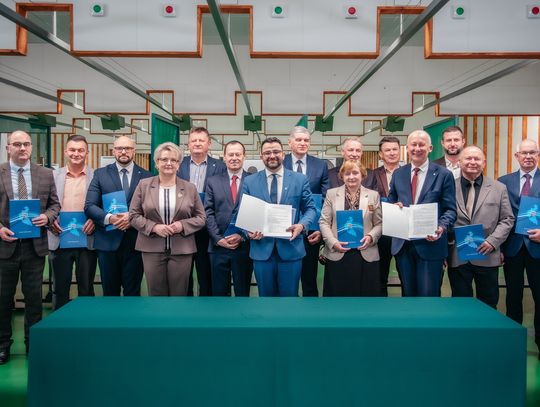 Razem silniejsi. Powiaty rzeszowski i łańcucki łączą siły dla bezpieczeństwa mieszkańców Razem silniejsi. Powiaty rzeszowski i łańcucki łączą siły dla bezpieczeństwa mieszkańców