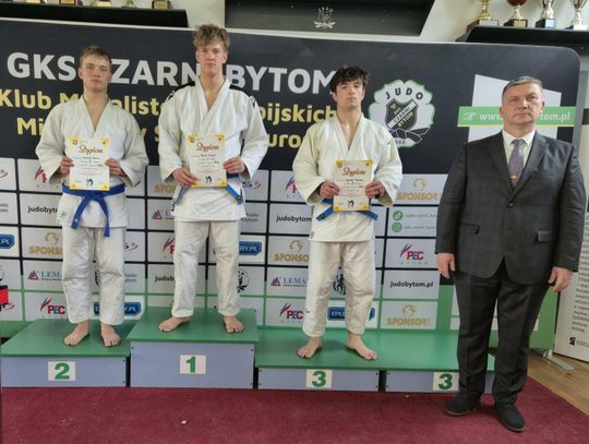 Rewelacyjny występ judoków z Rzeszowa w Bytomiu. Ośmiu zawodników pojedzie na Ogólnopolską Olimpiadę Młodzieży