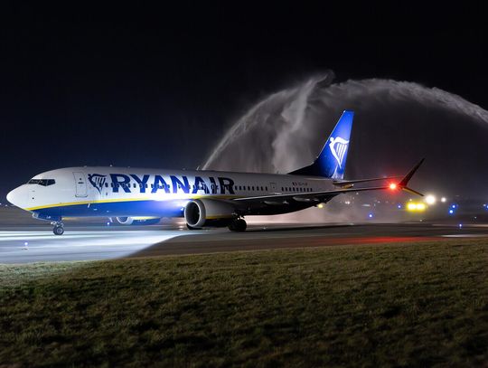 Ryanair generuje miliony dla Podkarpacia. Raport wskazuje na 755 miejsc pracy