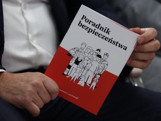 Rząd wkrótce prześle ci "Poradnik bezpieczeństwa" na wypadek wojny