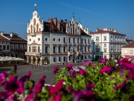 Rzeszów nie chce zawieszać współpracy ze Lwowem. Wniosek radnego PiS odrzucony
