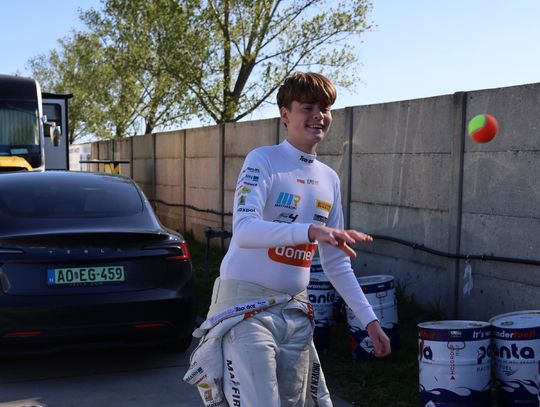 Rzeszowski talent na torze. Igor Polak debiutuje w Formule 4 mimo przeszkód
