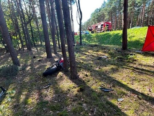 Śmiertelny wypadek młodego motocyklisty na drodze nr 871