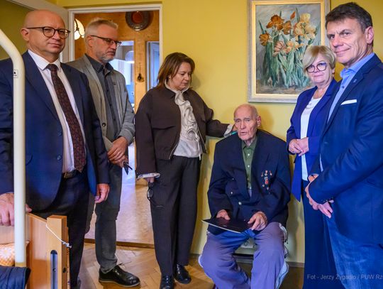 Spotkanie z bohaterem – porucznikiem Marianem Reczkowiczem ps. „Oliwa”