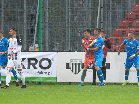 Stal Rzeszów wygrywa z Sandecją Nowy Sącz!