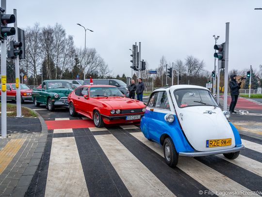 Strategiczna inwestycja otwarta przed świętami. Nowa droga zmienia komunikację w Rzeszowie [ZDJĘCIA]