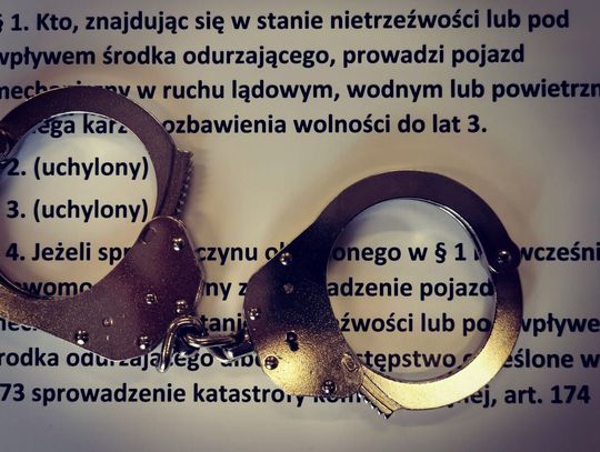 Świadek zatrzymał pijanego kierowcę w Tyczynie. 53-latek miał ponad 2,5 promila i stracił auto