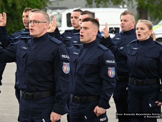 Święto Policji w Zaczerniu: medale, awanse i ślubowanie 16 nowych funkcjonariuszy [ZDJĘCIA]