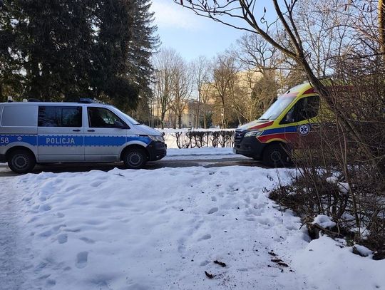 Szła boso w mrozie. Jeden telefon świadka uruchomił akcję