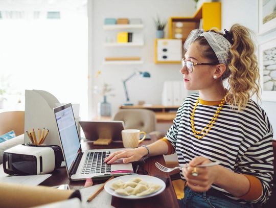 Szybkie jedzenie do pracy - co warto wziąć ze sobą?