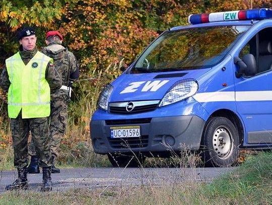 Tajemnicze znalezisko w podkarpackim lesie. Żandarmeria Wojskowa bada bezzałogowy płatowiec
