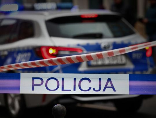 Tragiczna zagadka. 18-latek znaleziony martwy w rowie na Zabłotcach – służby badają okoliczności śmierci Tragiczna zagadka. 18-latek znaleziony martwy w rowie na Zabłotcach – służby badają okoliczności śmierci