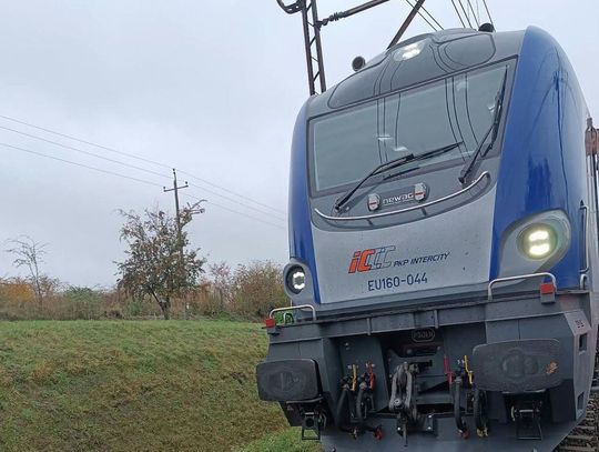 Tragiczny wypadek na torach! Młody mężczyzna zginął pod kołami pociągu