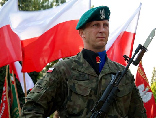 "Trenuj jak żołnierz"- propozycja ćwiczeń dla osób powyżej 18 roku życia od MON.