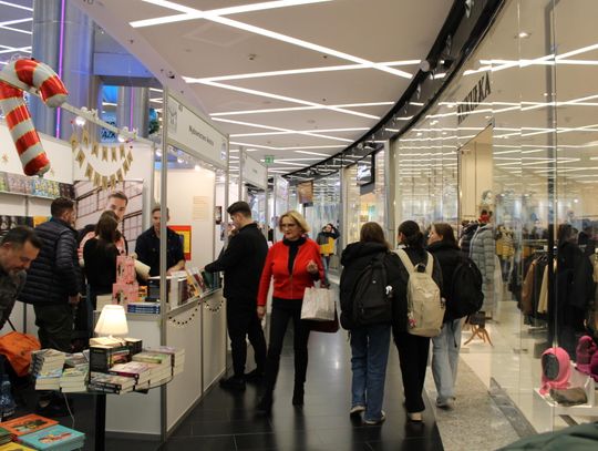 Trwają Świąteczne Targi Książki w Rzeszowie!