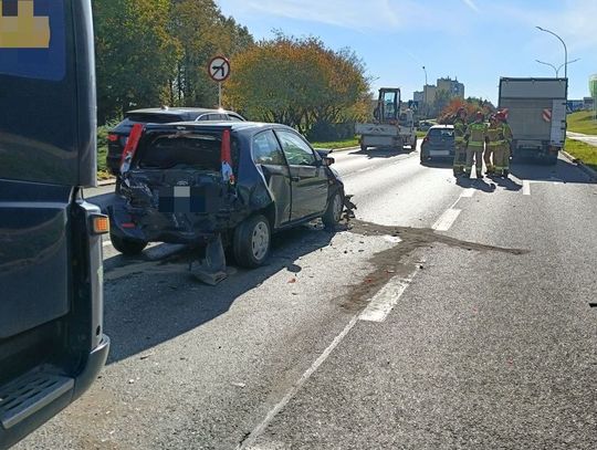 Trzy osoby ranne w wyniku zdarzenia czterech pojazdów na al. Witosa w Rzeszowie