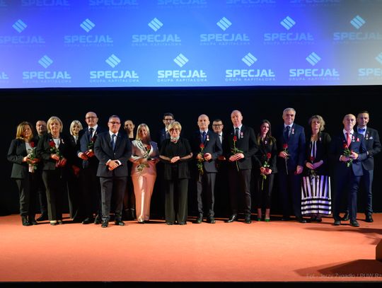 Uroczysta gala XXVIII Międzynarodowych Targów Biznes Żywność Medycyna Auto Flota – wyjątkowy wieczór w Rzeszowie [ZDJĘCIA]