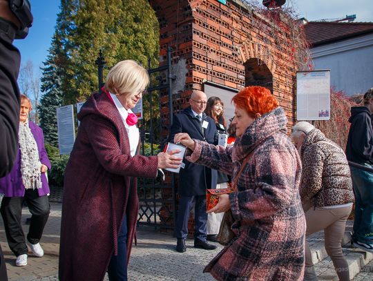 W Rzeszowie trwa kwesta na Rzeszowskiego Towarzystwa Pomocy im. św. Brata Alberta W Rzeszowie trwa kwesta na Rzeszowskiego Towarzystwa Pomocy im. św. Brata Alberta