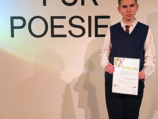 Wielki sukces młodego poety z Rzeszowa! Jakub Kozłowski zajął pierwsze miejsce w Berlinie