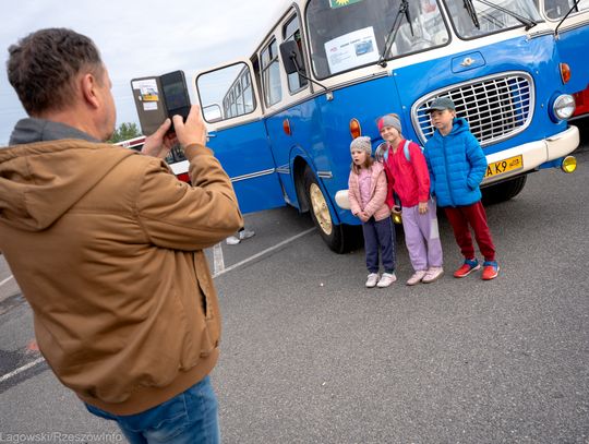Wkróce II Zlot Zabytkowych Autobusów w Rzeszowie. Znamy program wydarzenia i trasę linii dowożących