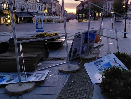 Zniszczona wystawa „Monument Konieczny” – cios w pamięć o Marianie Koniecznym Zniszczona wystawa „Monument Konieczny” – cios w pamięć o Marianie Koniecznym